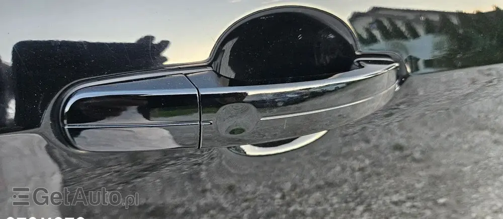 FORD Kuga 2.0 TDCi 4x2 Titanium