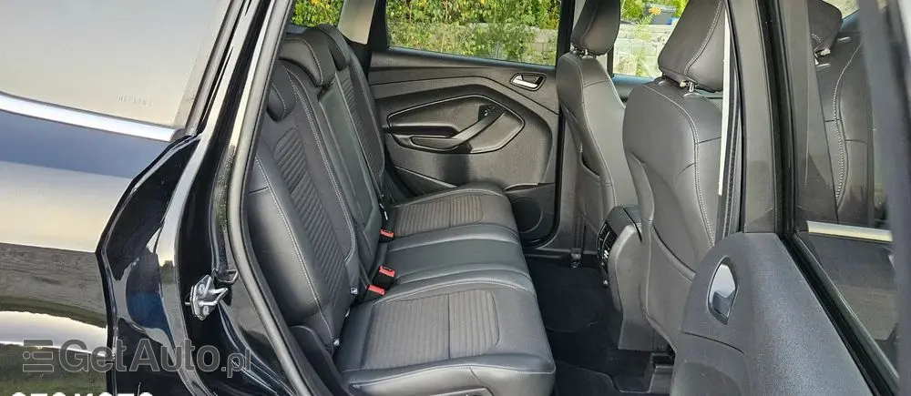 FORD Kuga 2.0 TDCi 4x2 Titanium