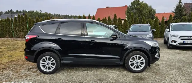 FORD Kuga 2.0 TDCi 4x2 Titanium