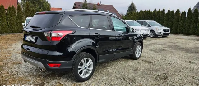 FORD Kuga 2.0 TDCi 4x2 Titanium