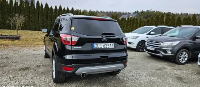 FORD Kuga 2.0 TDCi 4x2 Titanium