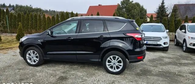 FORD Kuga 2.0 TDCi 4x2 Titanium