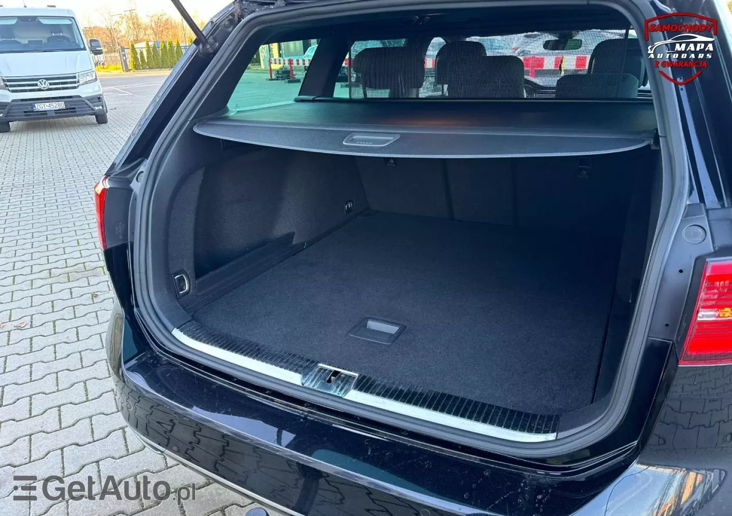 VOLKSWAGEN Passat Variant 2.0 TDI SCR DSG R-Line