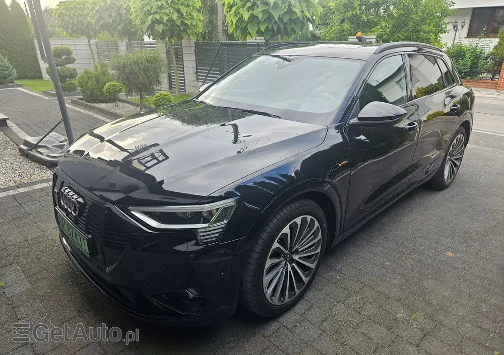 AUDI E-tron 50 quattro S line