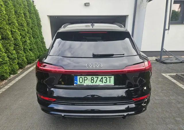 AUDI E-tron 50 quattro S line