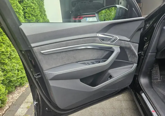 AUDI E-tron 50 quattro S line