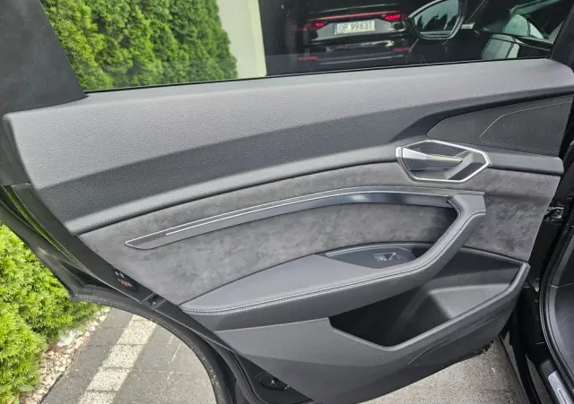 AUDI E-tron 50 quattro S line