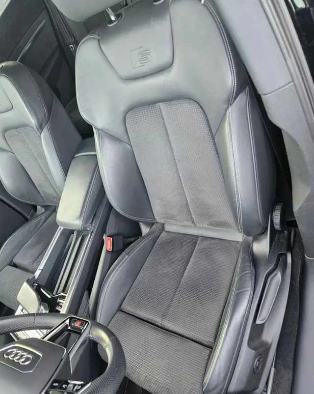 AUDI E-tron 50 quattro S line