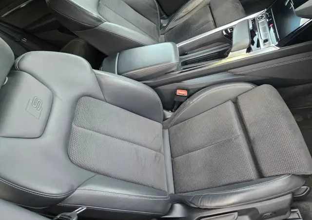 AUDI E-tron 50 quattro S line