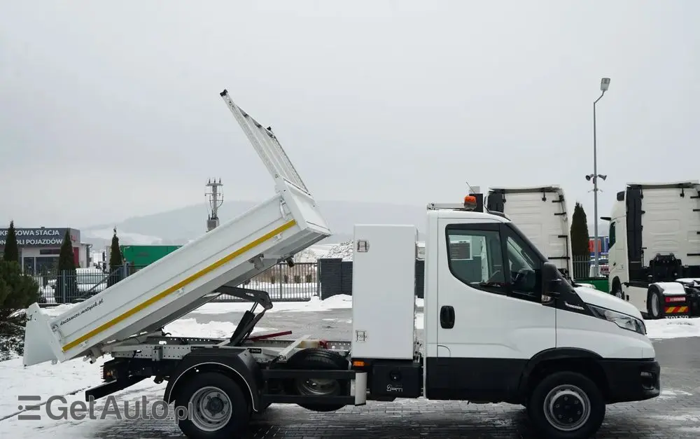 IVECO DAILY 70-180 / WYWROTKA TYLNOZSYPOWA 2,8 M / DMC: 7,0 T / BLOKADA MOSTU /  BLIŹNIAK / HI-MATIC / 
