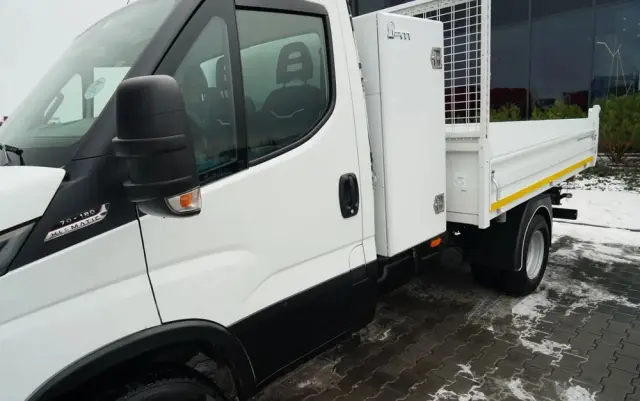IVECO DAILY 70-180 / WYWROTKA TYLNOZSYPOWA 2,8 M / DMC: 7,0 T / BLOKADA MOSTU /  BLIŹNIAK / HI-MATIC / 