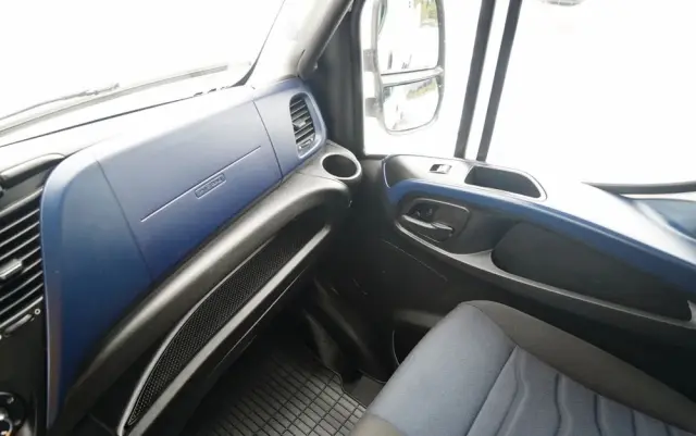 IVECO DAILY 70-180 / WYWROTKA TYLNOZSYPOWA 2,8 M / DMC: 7,0 T / BLOKADA MOSTU /  BLIŹNIAK / HI-MATIC / 