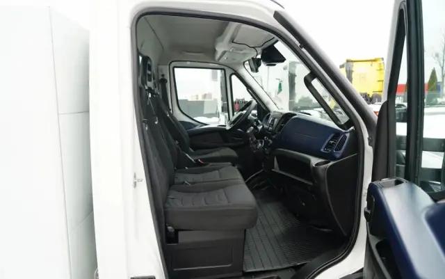 IVECO DAILY 70-180 / WYWROTKA TYLNOZSYPOWA 2,8 M / DMC: 7,0 T / BLOKADA MOSTU /  BLIŹNIAK / HI-MATIC / 