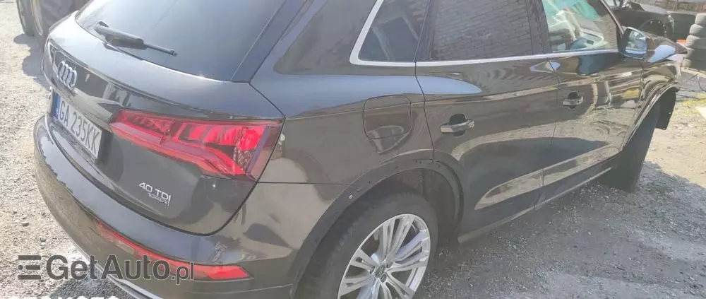 AUDI Q5 35 TDI Quattro Sport S tronic