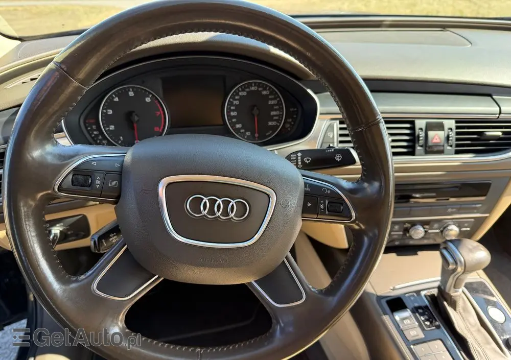AUDI A6 Limousine 