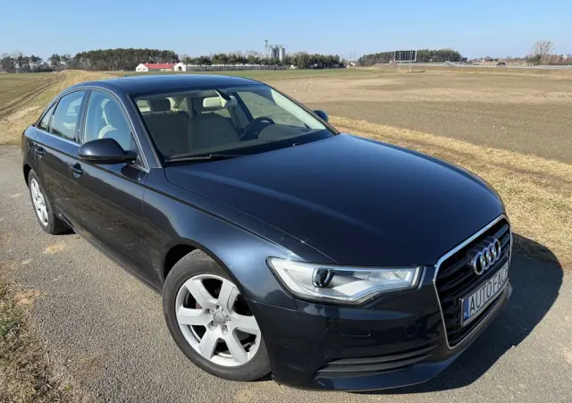AUDI A6 Limousine 