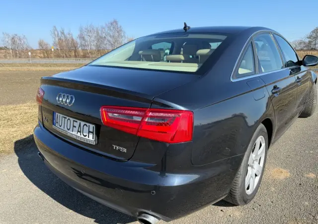 AUDI A6 Limousine 
