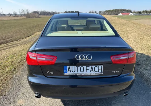 AUDI A6 Limousine 