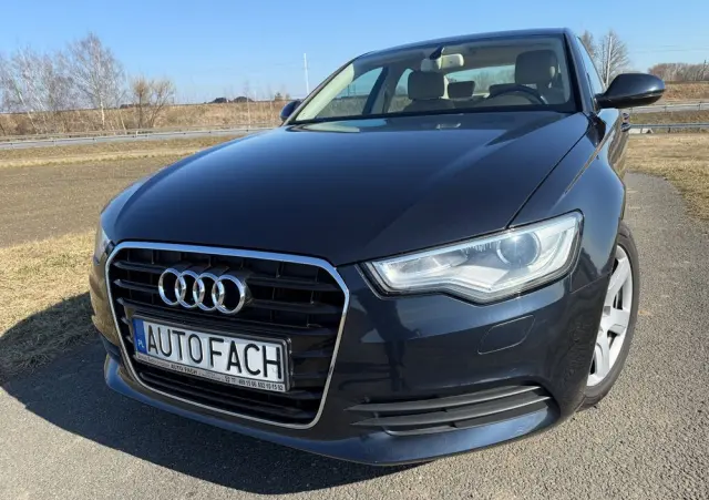 AUDI A6 Limousine 