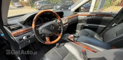 MERCEDES-BENZ S 