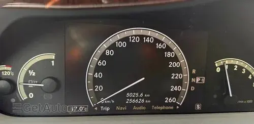 MERCEDES-BENZ S 