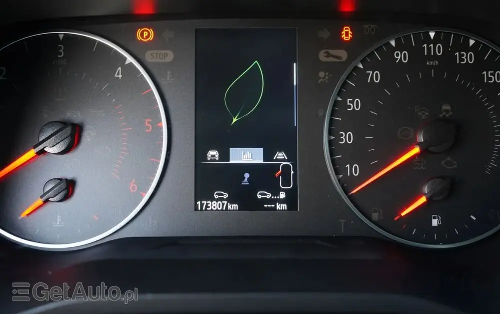 RENAULT TRAFIC III / BUS / 9 MIEJSC / PIERWSZY WŁAŚCICIEL / POLSKI SALON / 2022 ROK / 