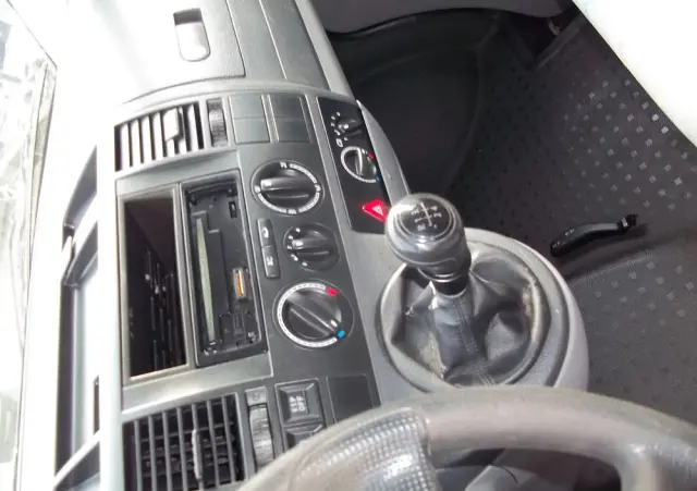 VOLKSWAGEN Transporter Caravelle Kurz DPF Erfolg