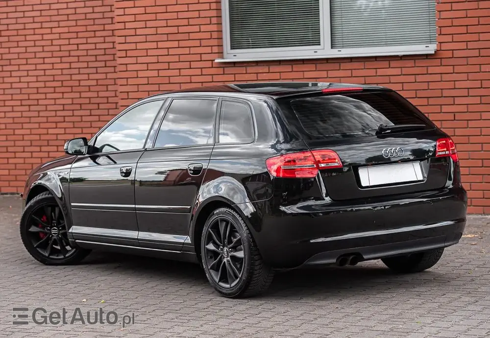 AUDI A3 Sportback 