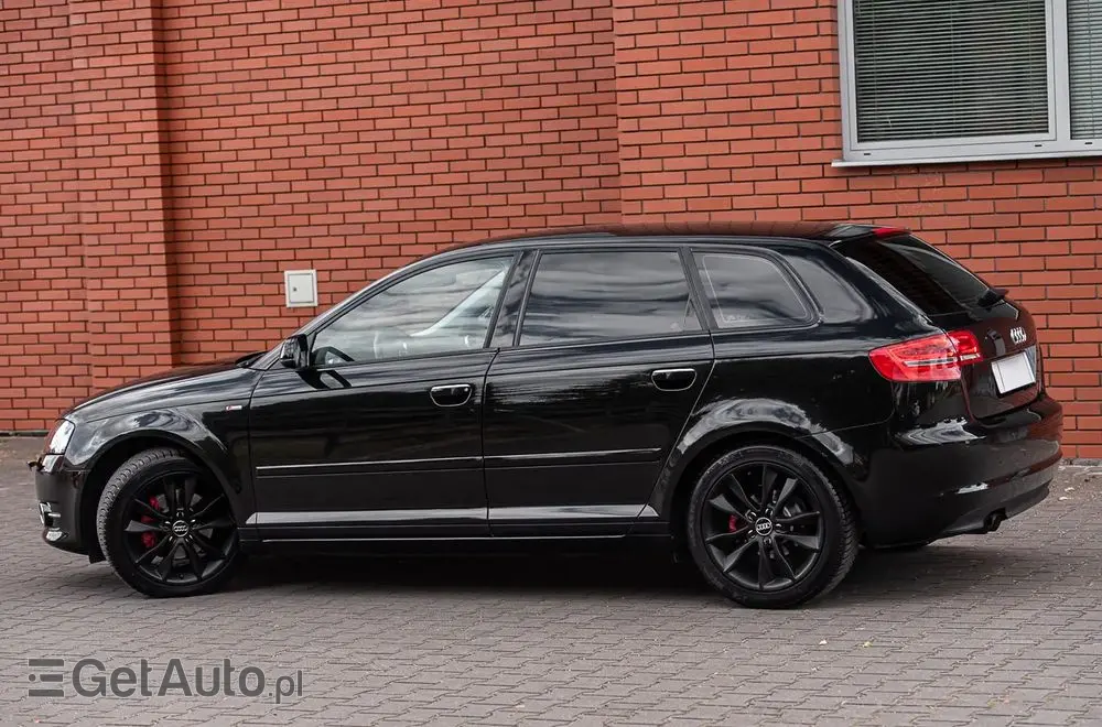 AUDI A3 Sportback 