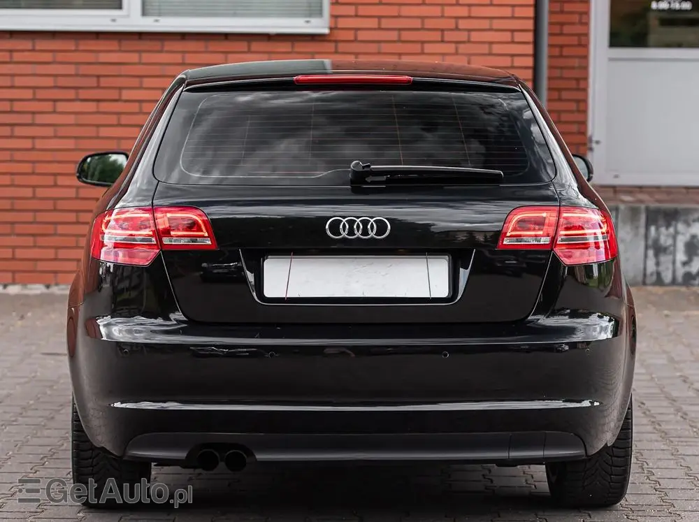 AUDI A3 Sportback 