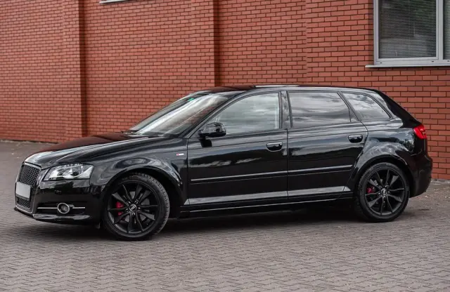 AUDI A3 Sportback 