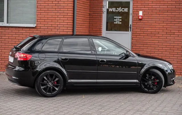 AUDI A3 Sportback 