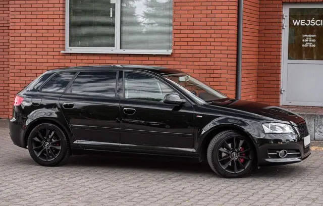 AUDI A3 Sportback 