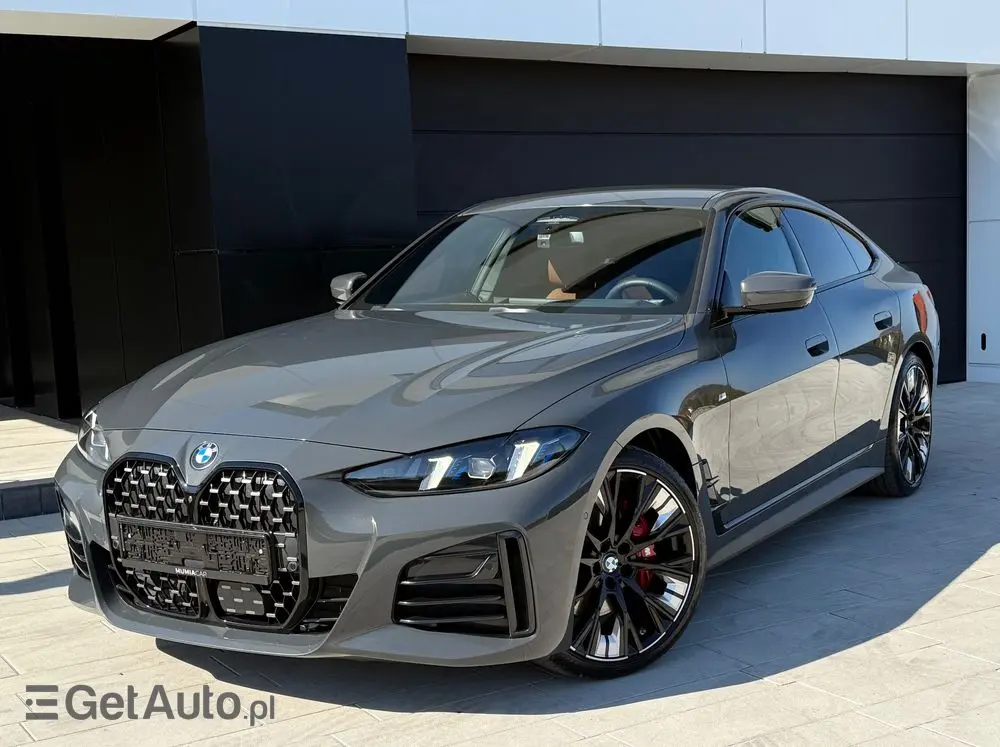 BMW Seria 4 420d xDrive Sport-Aut M Sport