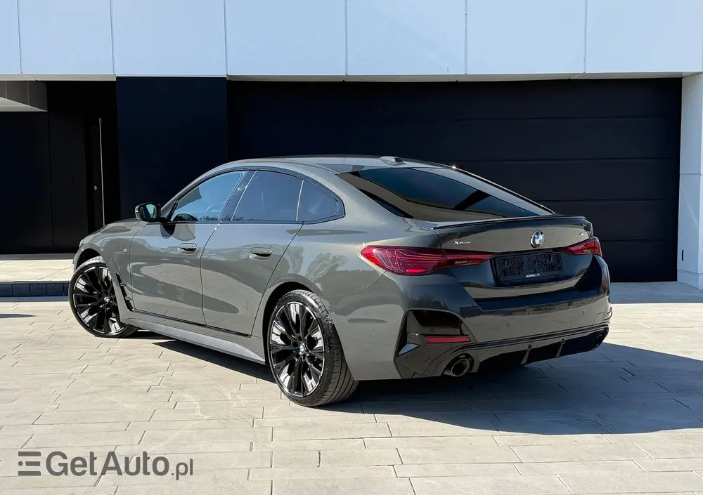 BMW Seria 4 420d xDrive Sport-Aut M Sport
