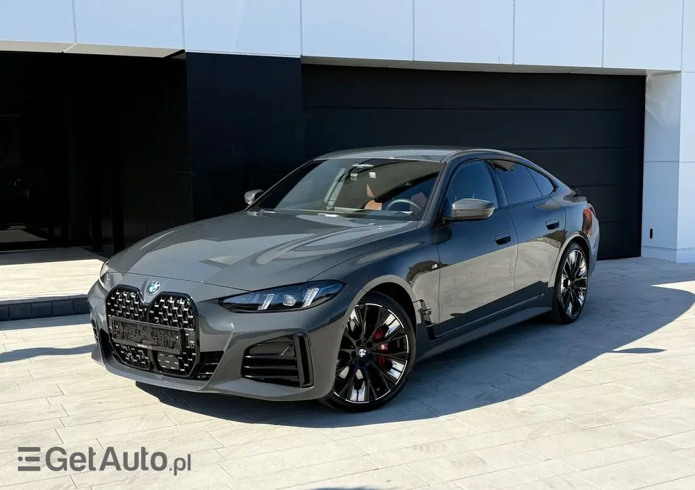 BMW Seria 4 420d xDrive Sport-Aut M Sport