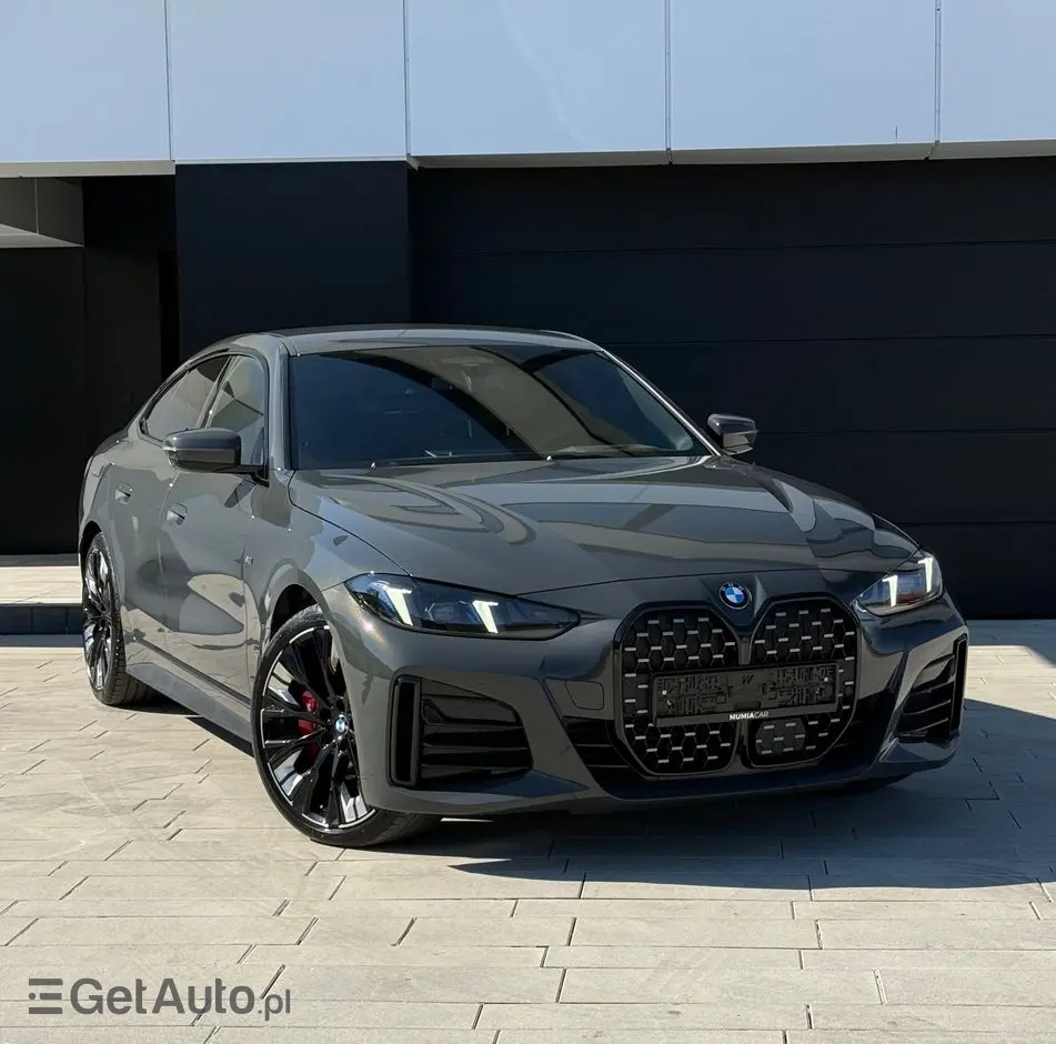 BMW Seria 4 420d xDrive Sport-Aut M Sport
