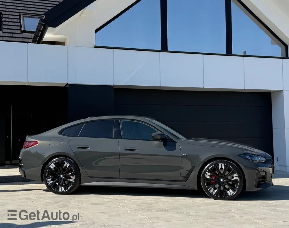 BMW Seria 4 420d xDrive Sport-Aut M Sport