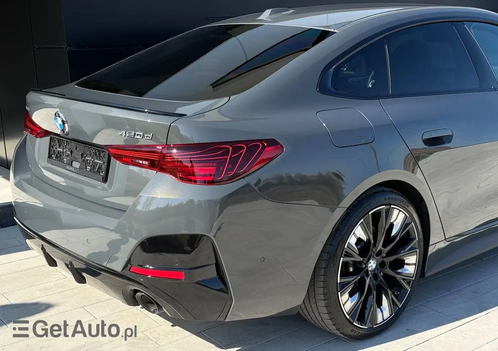 BMW Seria 4 420d xDrive Sport-Aut M Sport
