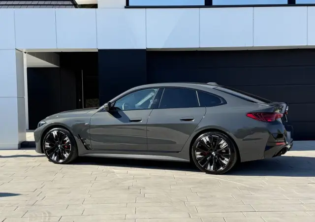 BMW Seria 4 420d xDrive Sport-Aut M Sport