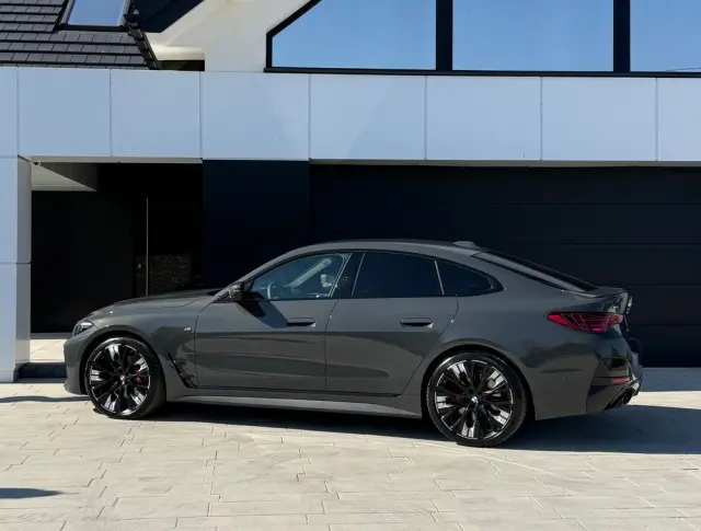 BMW Seria 4 420d xDrive Sport-Aut M Sport