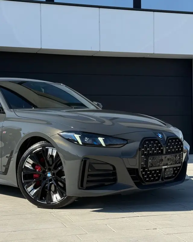 BMW Seria 4 420d xDrive Sport-Aut M Sport