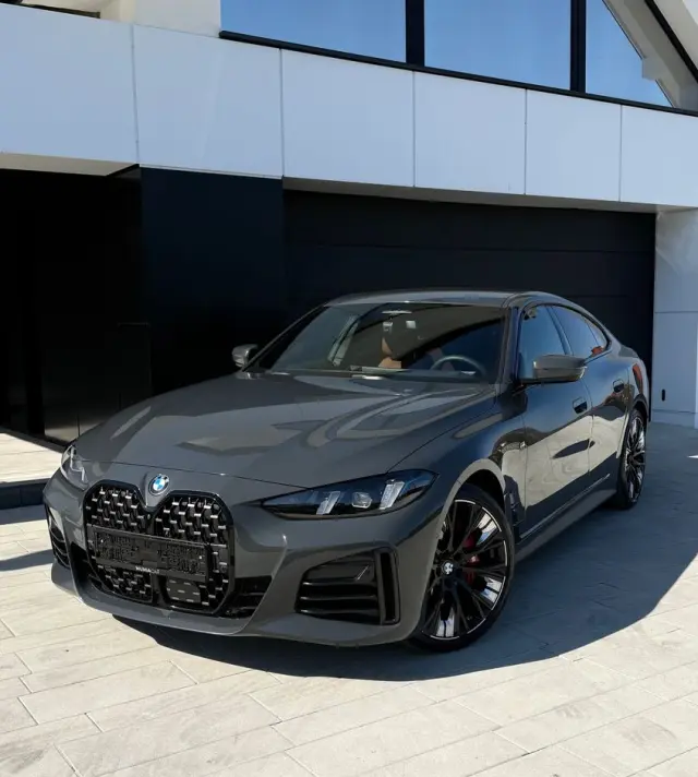 BMW Seria 4 420d xDrive Sport-Aut M Sport