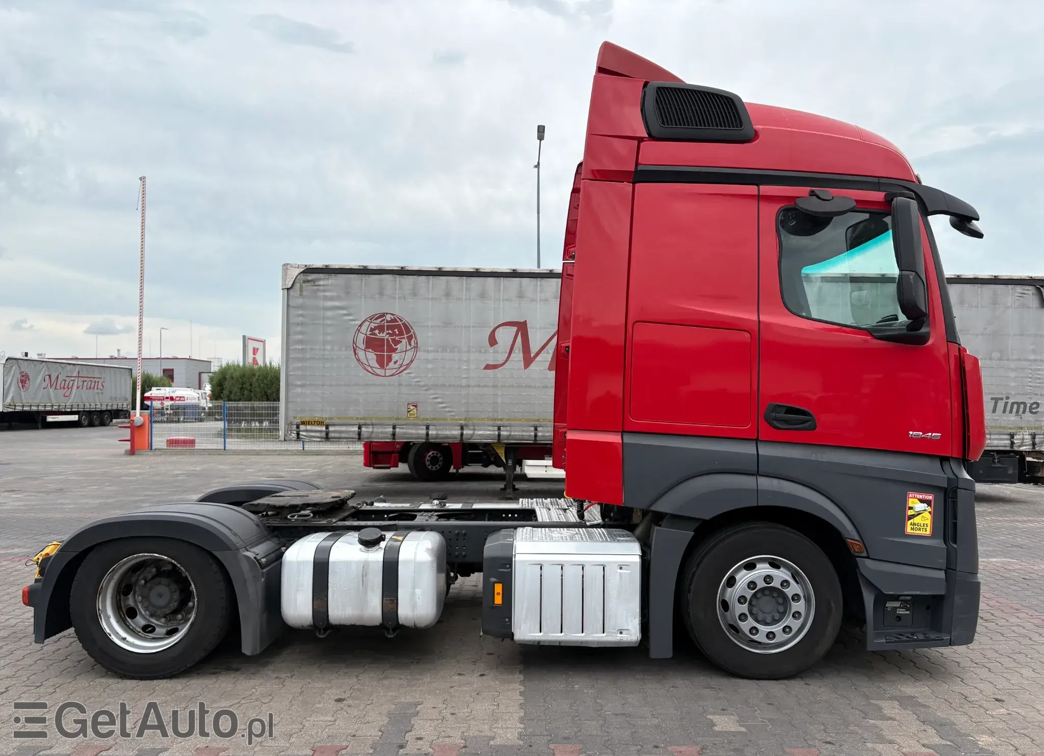 MERCEDES-BENZ Actros 