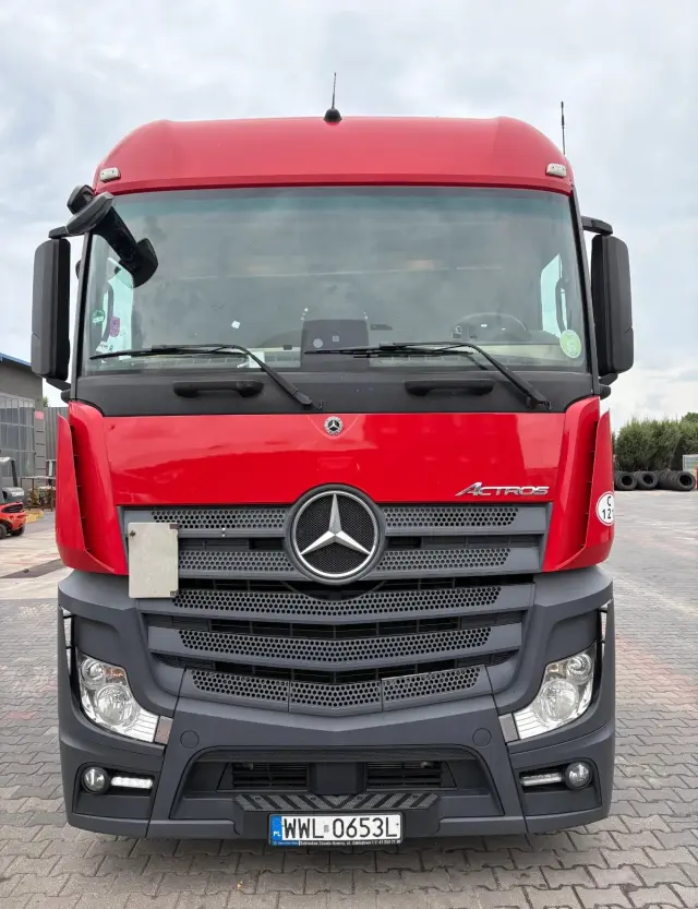 MERCEDES-BENZ Actros 