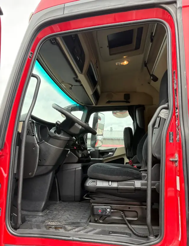 MERCEDES-BENZ Actros 