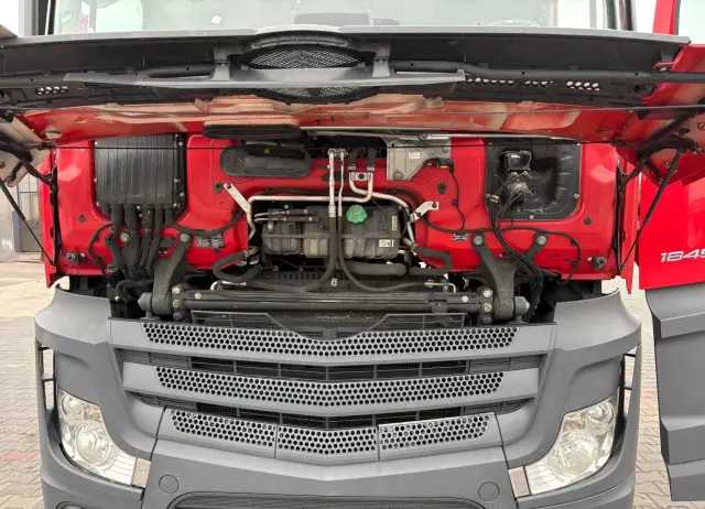 MERCEDES-BENZ Actros 