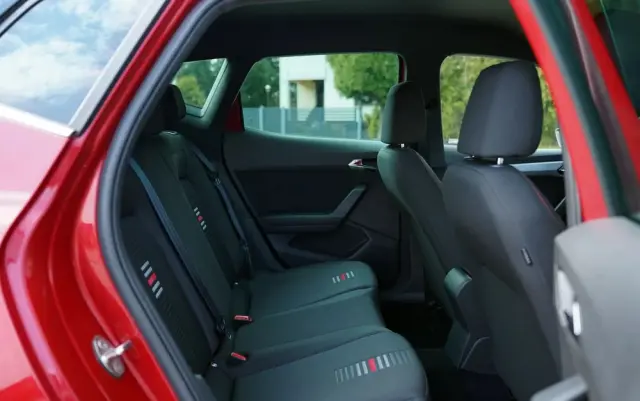 SEAT Arona 1.0 TSI OPF FR Black Edition