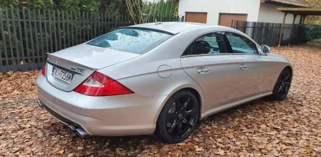MERCEDES-BENZ CLS 