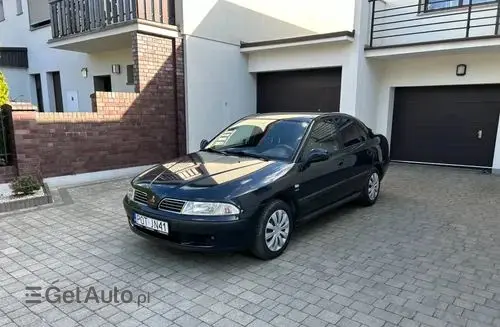 MITSUBISHI Carisma 